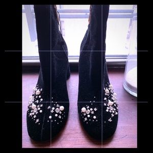 Zara Black Velvet Pearl Rhinestone Embellished